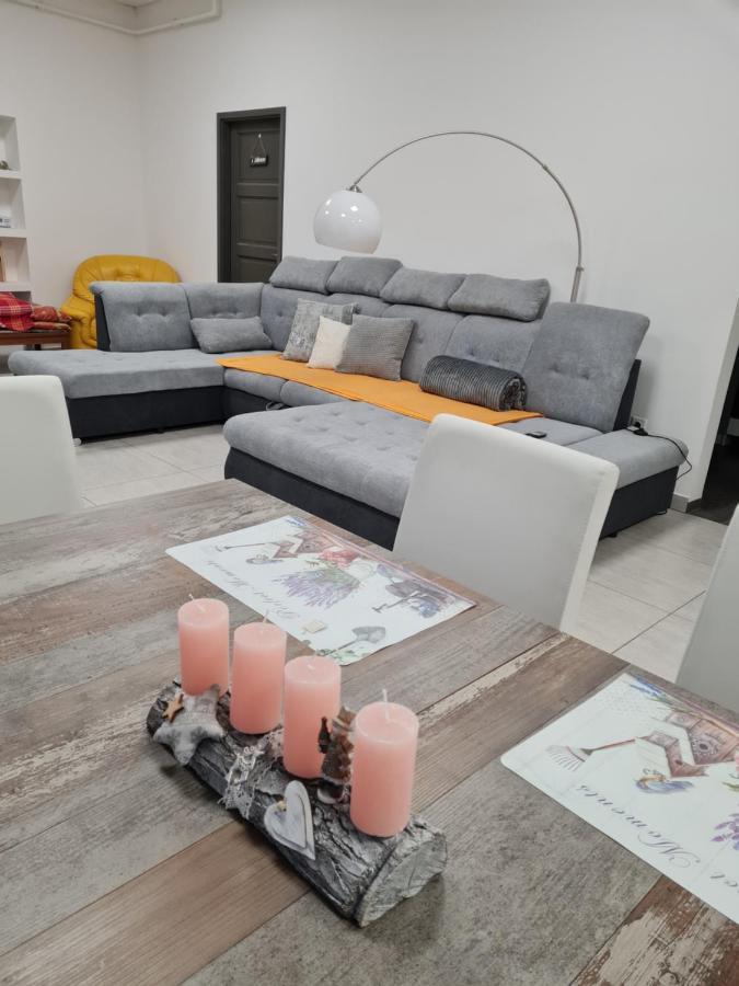 Silver Dream Apartmanhaz Debrecen Bagian luar foto