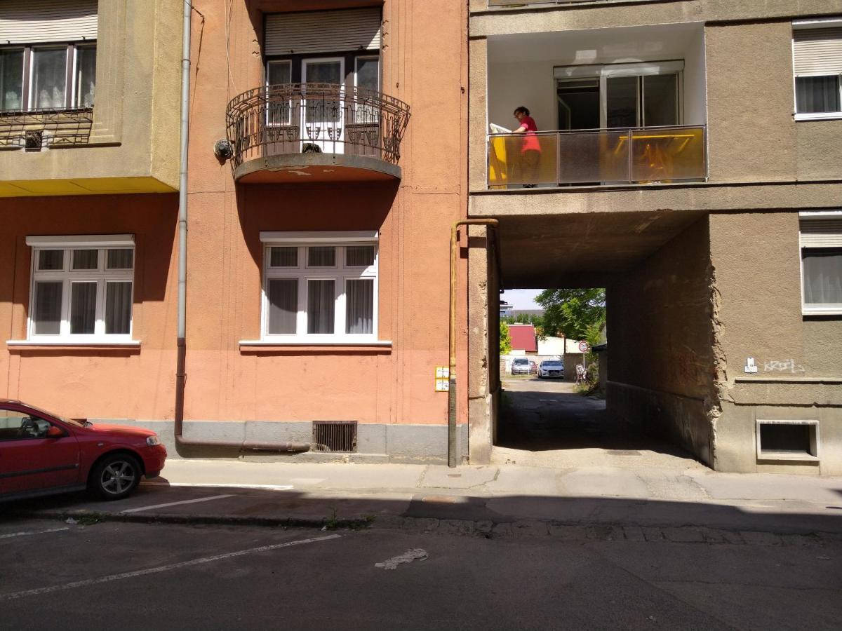 Silver Dream Apartmanhaz Debrecen Bagian luar foto
