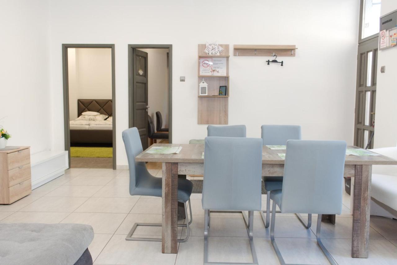 Silver Dream Apartmanhaz Debrecen Bagian luar foto